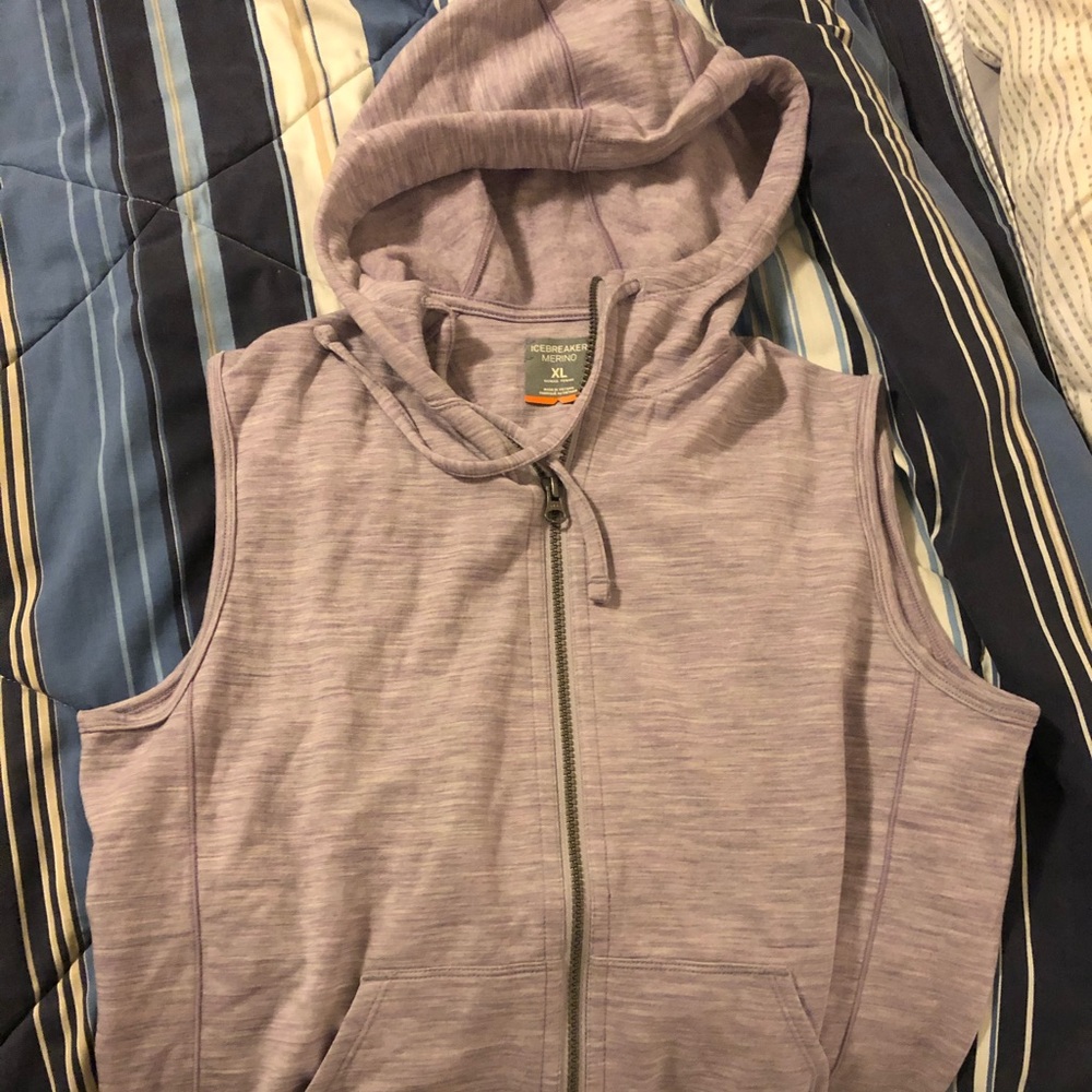 Women’s icebreaker merino vest